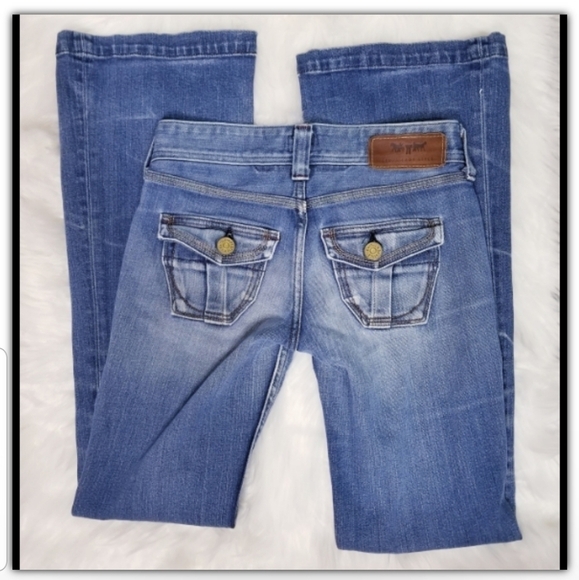 Levi's lady's style Jean's size 26 x 33 Angelite - Picture 3 of 6